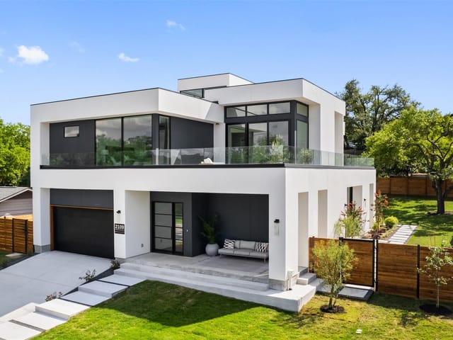 2109 Barton Hills Dr