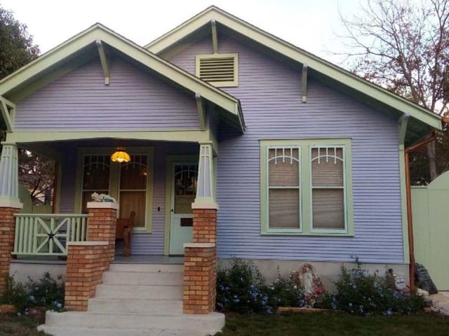 2109 Eva St