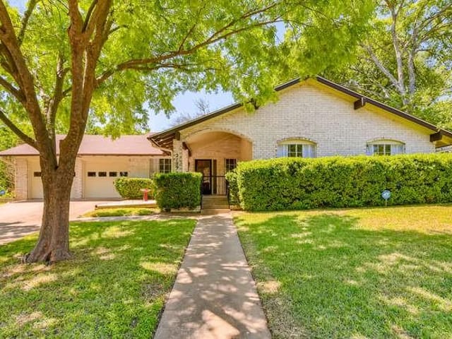 2109 Monarch Dr