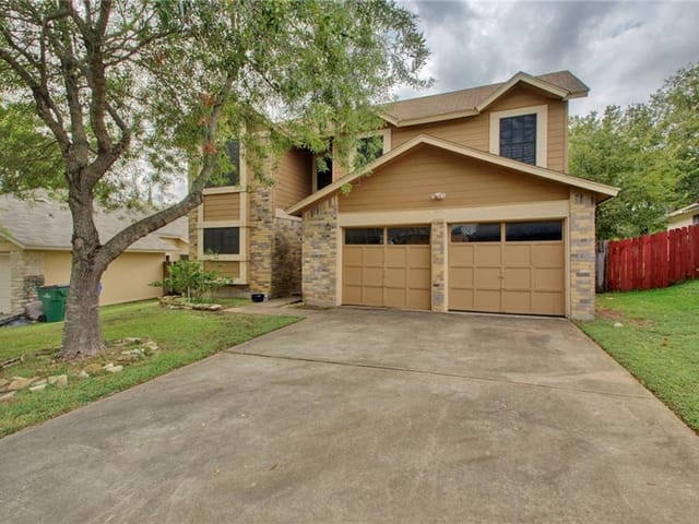 2109 Waterway Bnd