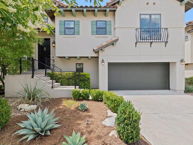 211 Honey Creek CT Unit #6