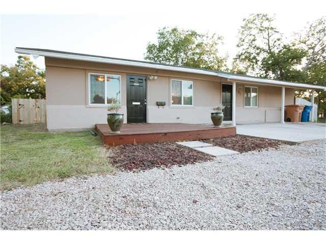 211 Saint Johns W