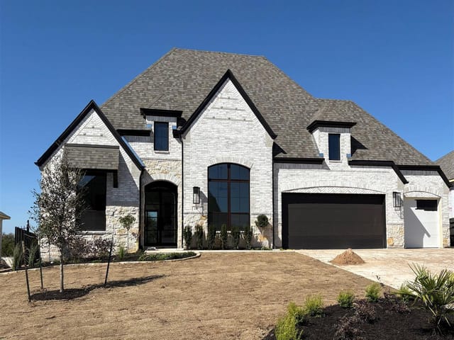 211 Trickling Brook Rd