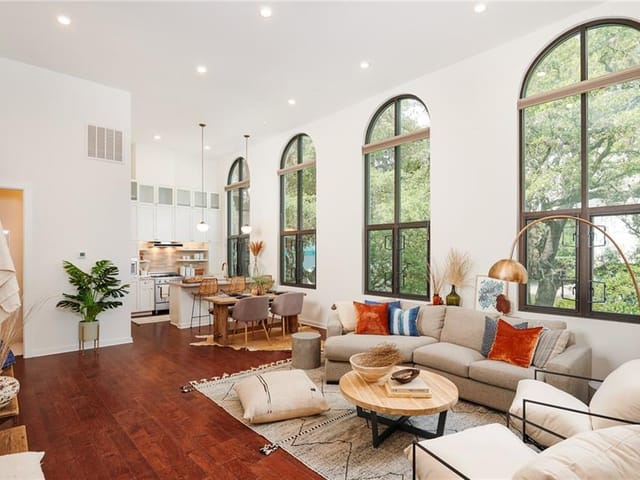 211 W Johanna St Unit #1