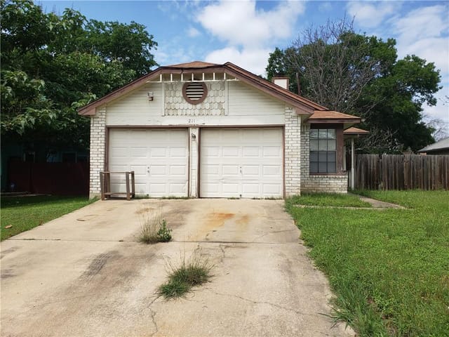 2110 Blalock Dr