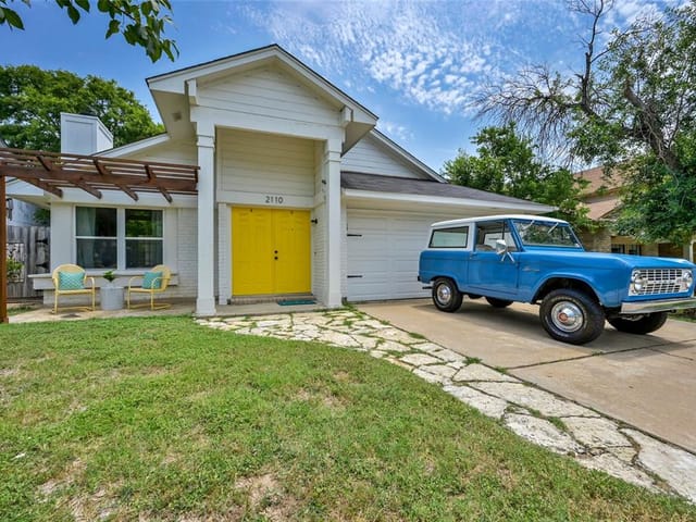 2110 Waterway Bnd