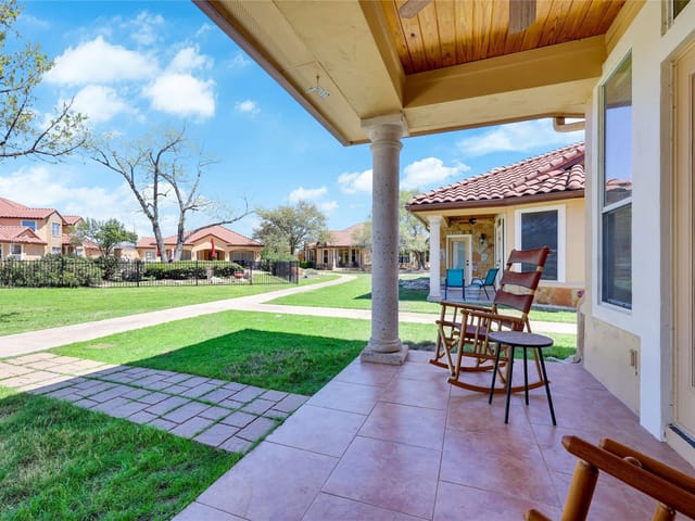 21118 Highland Lake DR Unit #2