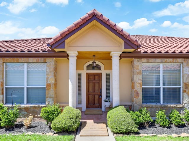 21118 Highland Lake Dr Unit #2