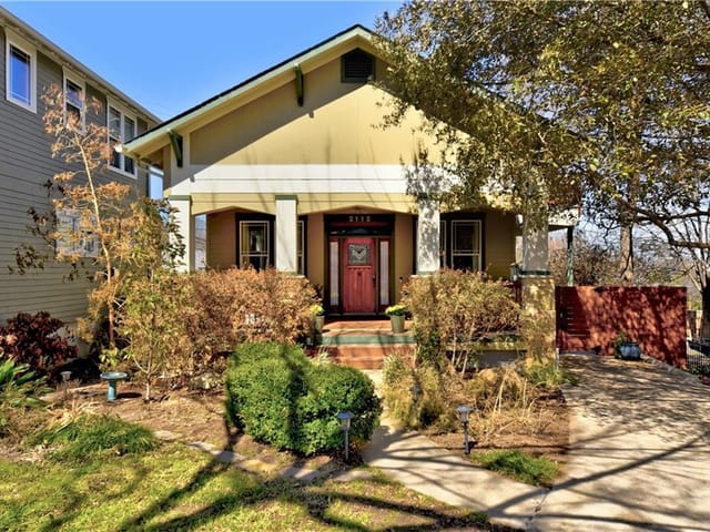 2112 Sage Creek Loop