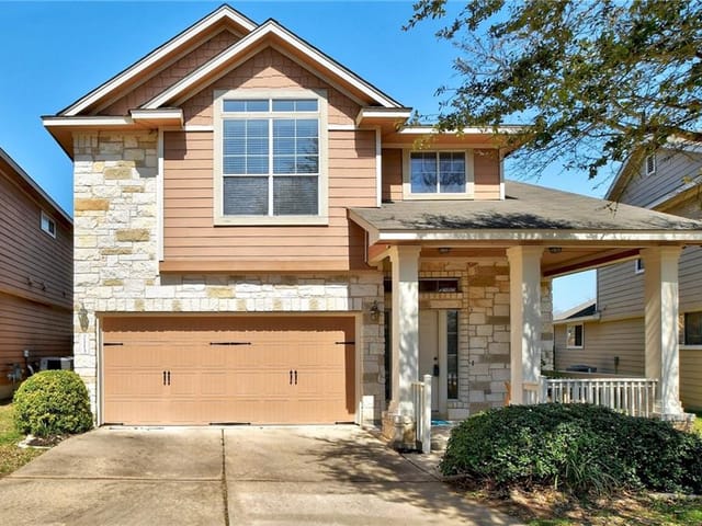 2113 Rockland Dr