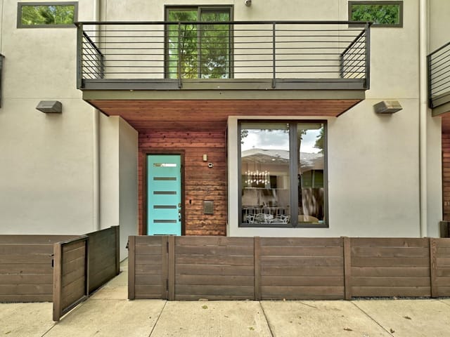 2118 Brackenridge ST Unit #5
