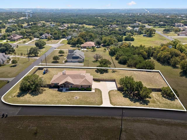 212 Christine LN