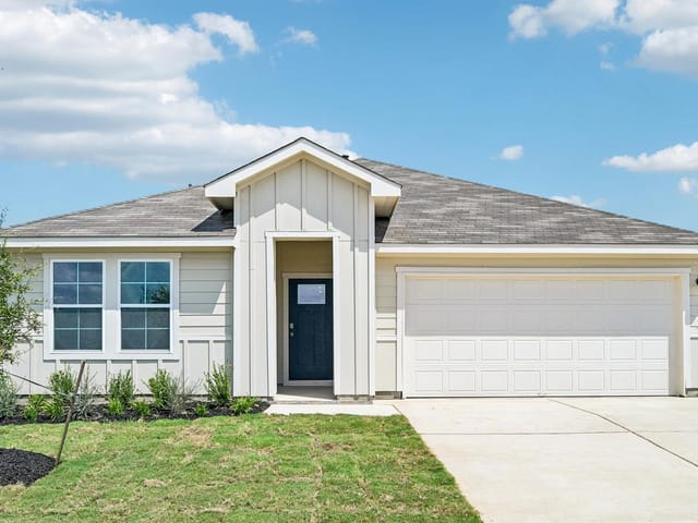 212 Gilmer LN
