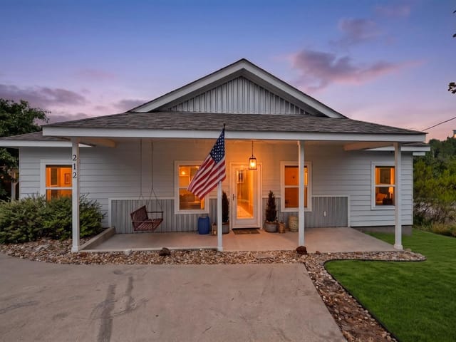 212 Kipahulu DR