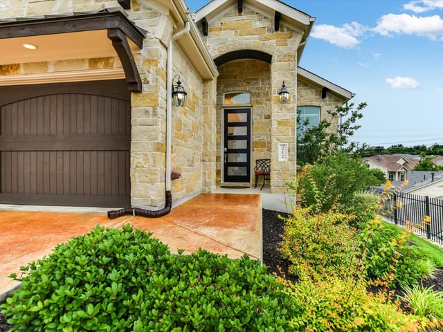 212 Olivia DR Unit #117