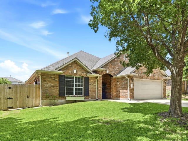 212 Tulip Trail BND