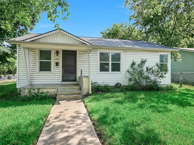212 W 55th St
