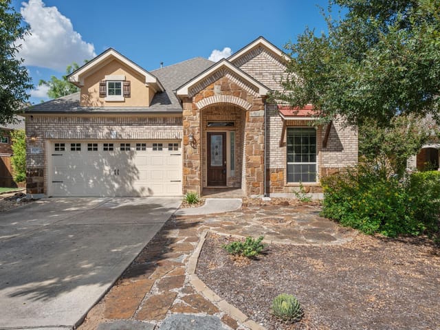 2120 Williston Loop