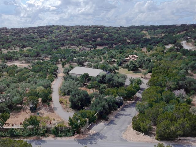 21201  Kathy Ln