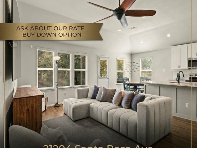 21204 Santa Rosa Ave