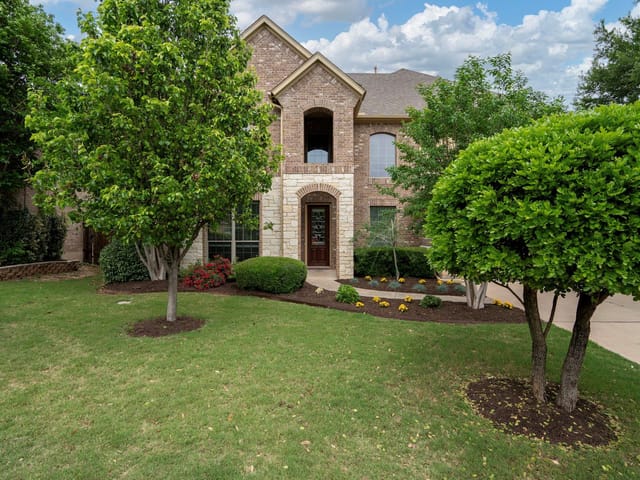 2124 Turtle Mountain Bnd