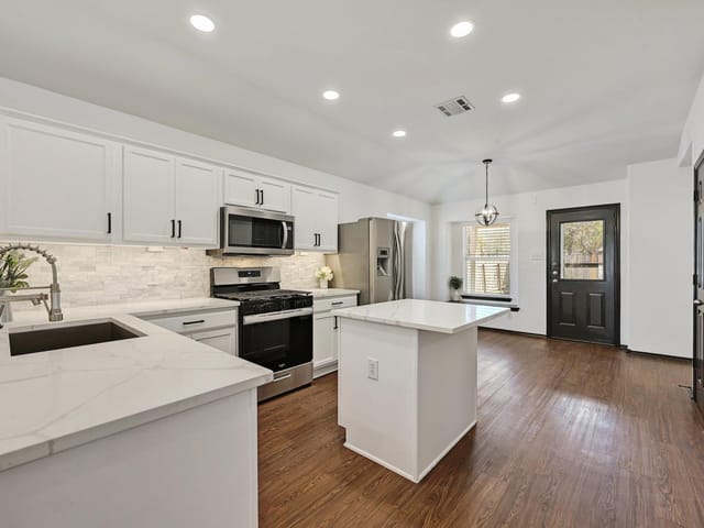 2125 Boyds Way