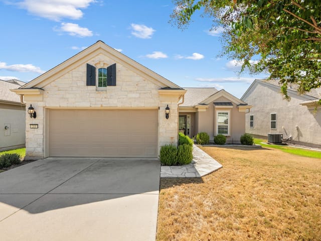 213 Fieldstone DR