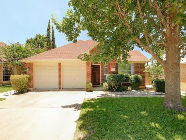 213  Mesa Verde St