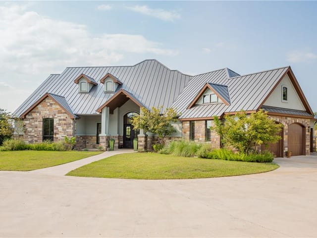 21301 Dill Cir