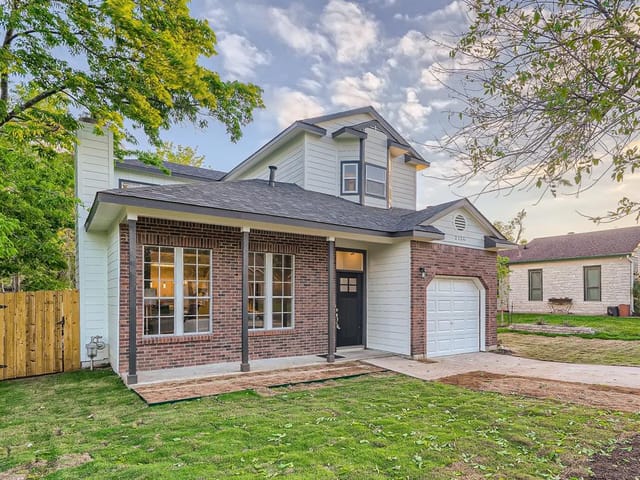 2134 Cervin Blvd