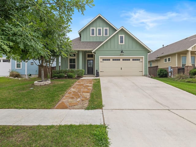 2137 Ringstaff RD