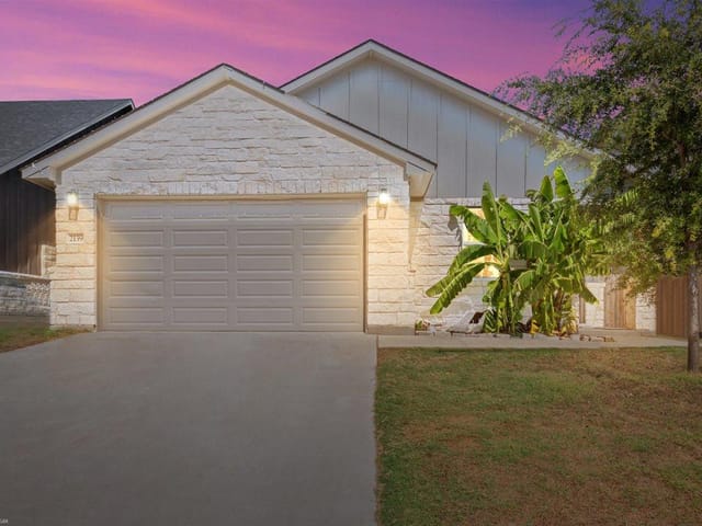 2139 Blackhawk LOOP