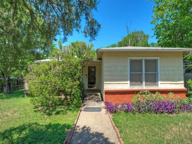 214 Beaver St