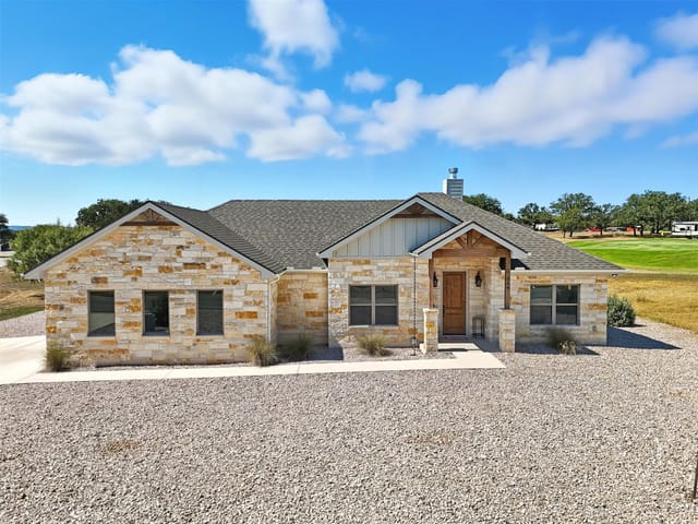 214 Oak Grove Pkwy