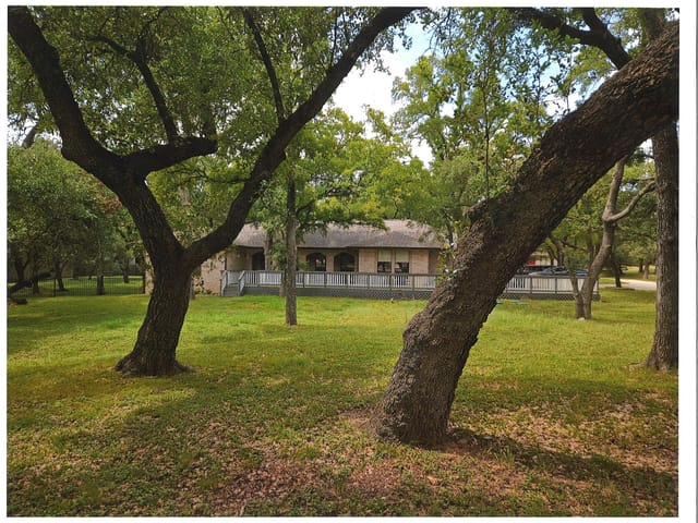 215 Serenada Dr