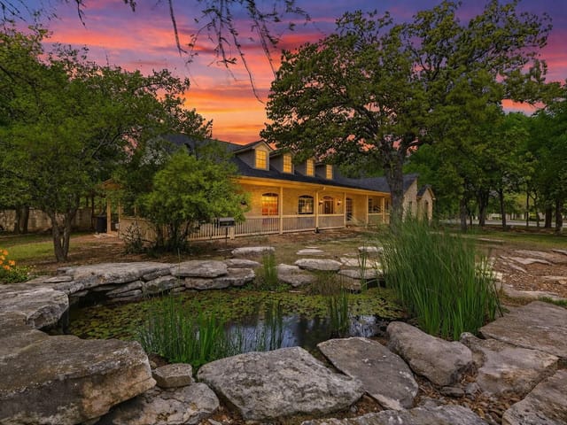 215 Woodland Park