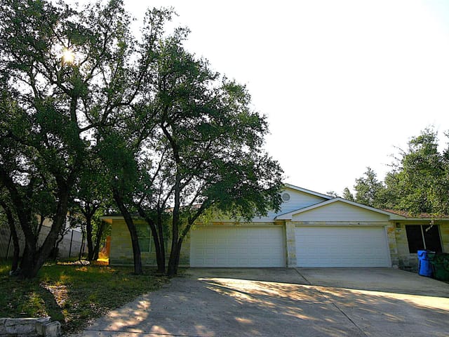 21505-B Patton Ave