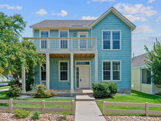 216 Greene DR