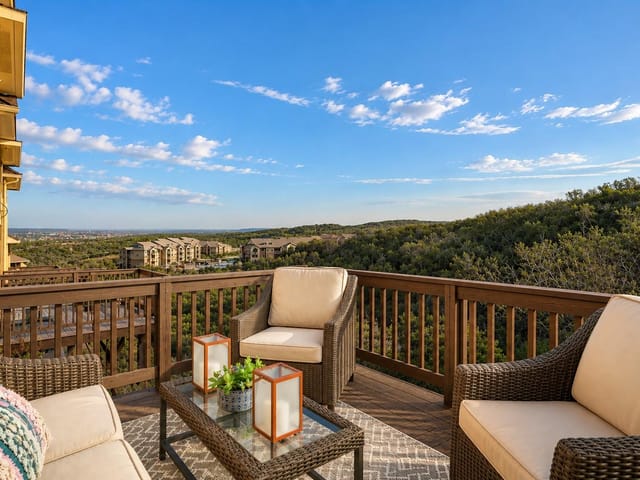 216 Sunrise Ridge CV