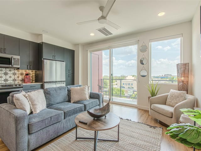 2165 Gabriels PL Unit #1306