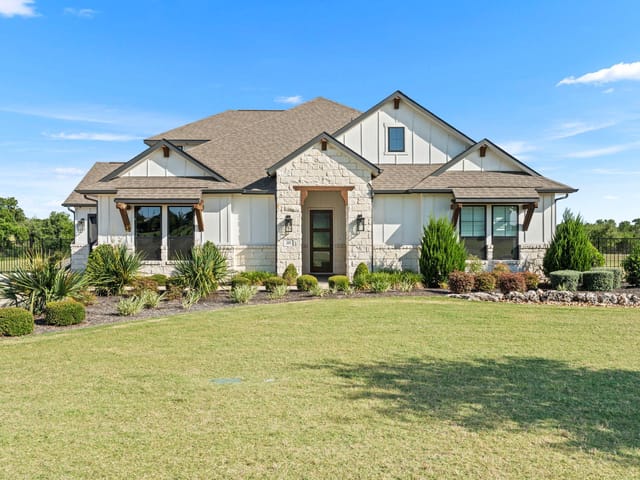 217 Northcrest DR