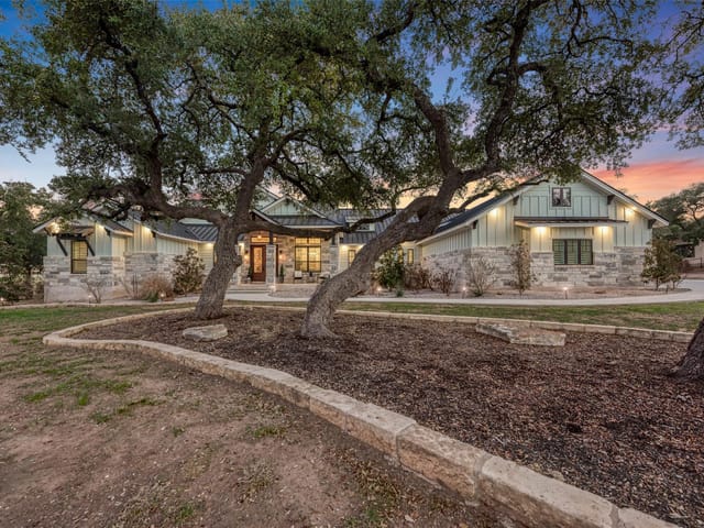 217 Retama Tree Trce