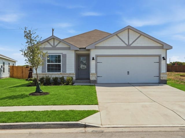 217 W Luna Blue LN