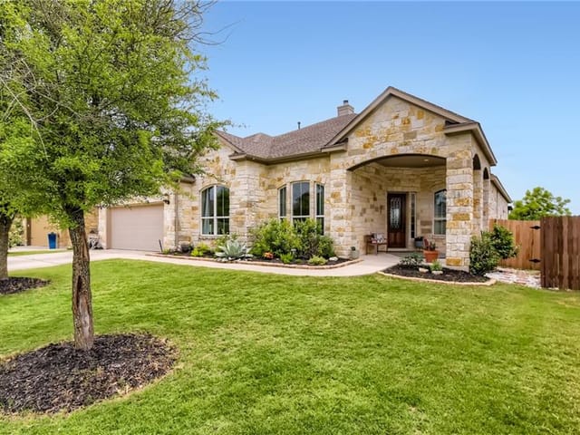 219 Willow Walk Cv