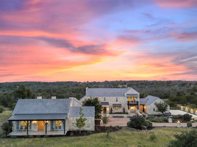 2194  Boot Ranch Cir