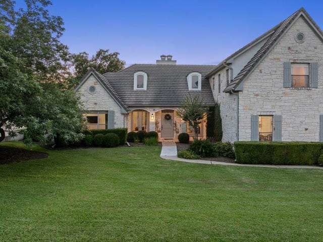 22 Autumn Oaks DR