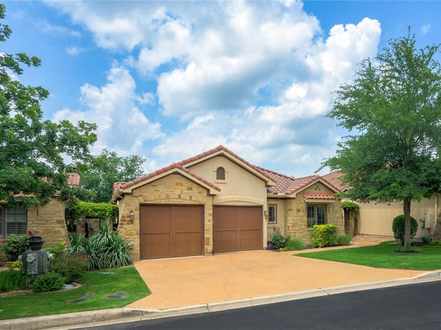 22 Borello Dr - front exterior - Luxury home in Villas At Flintrock Sec 2 Condo, Austin, TX