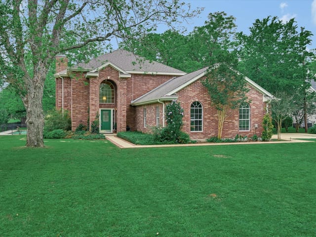 220 2 Mile Ln