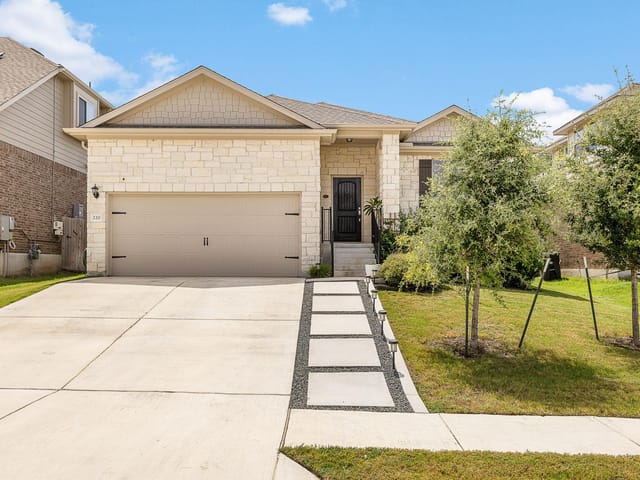 220 Castlefields ST