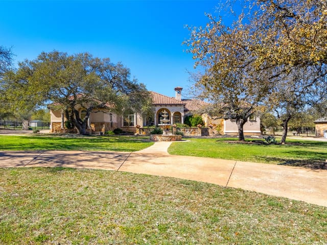 220 Gabriel Wood Dr